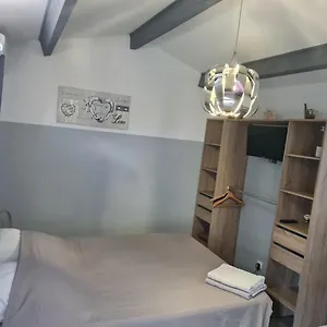 Appartamento Chambre Cosy Avec Terrasse Arles