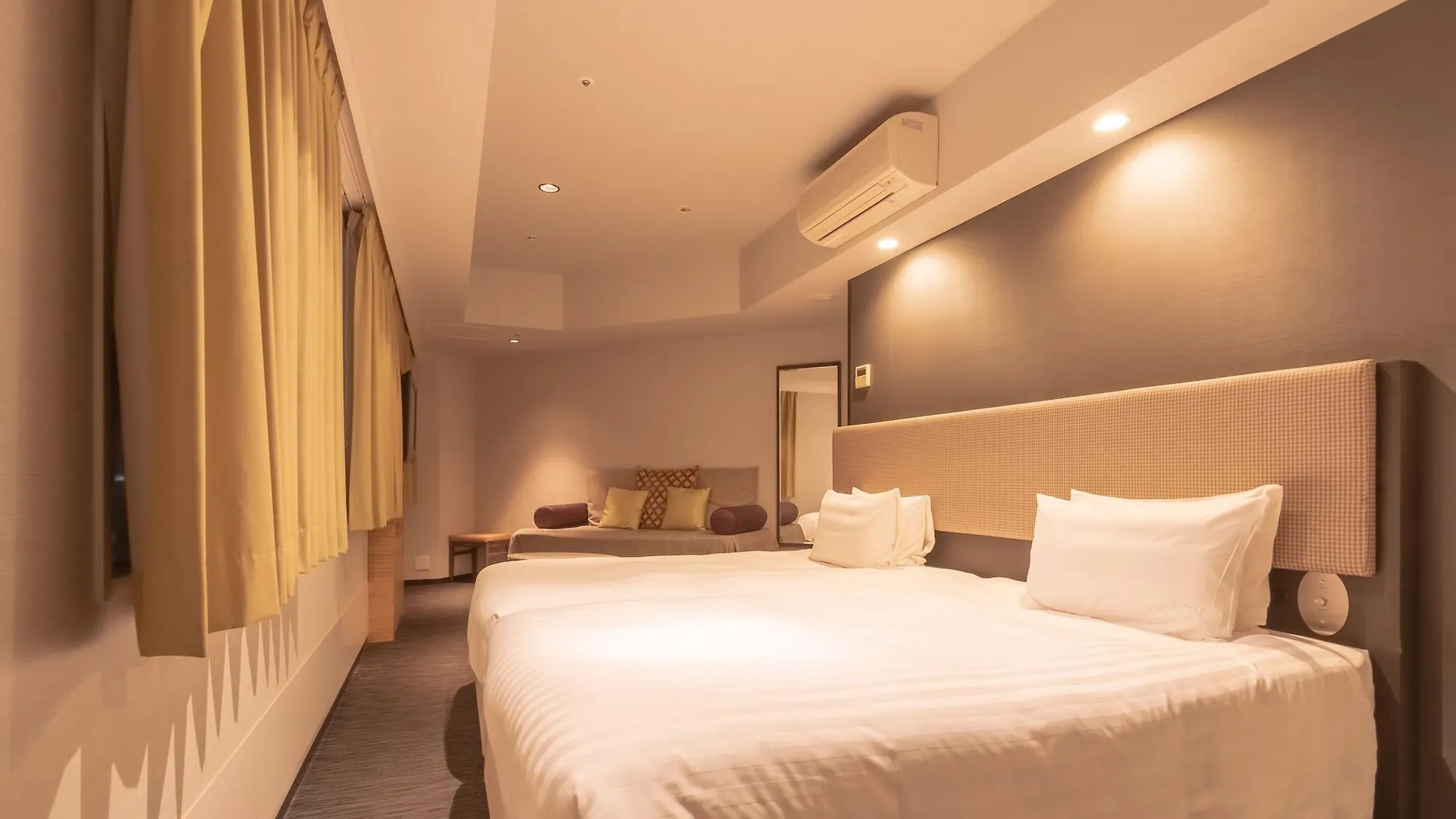טוקיו E Hotel Higashi Shinjuku