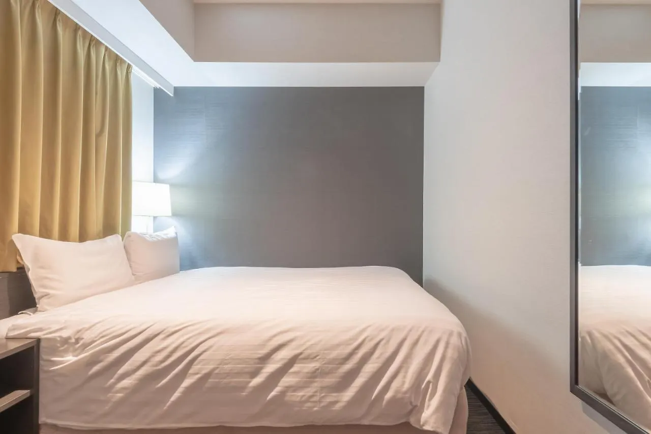 טוקיו E Hotel Higashi Shinjuku