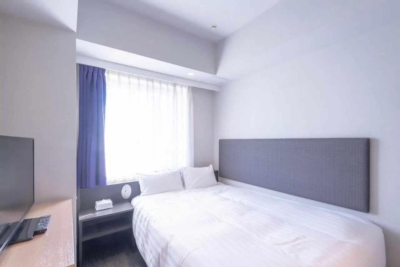 טוקיו E Hotel Higashi Shinjuku 3*,