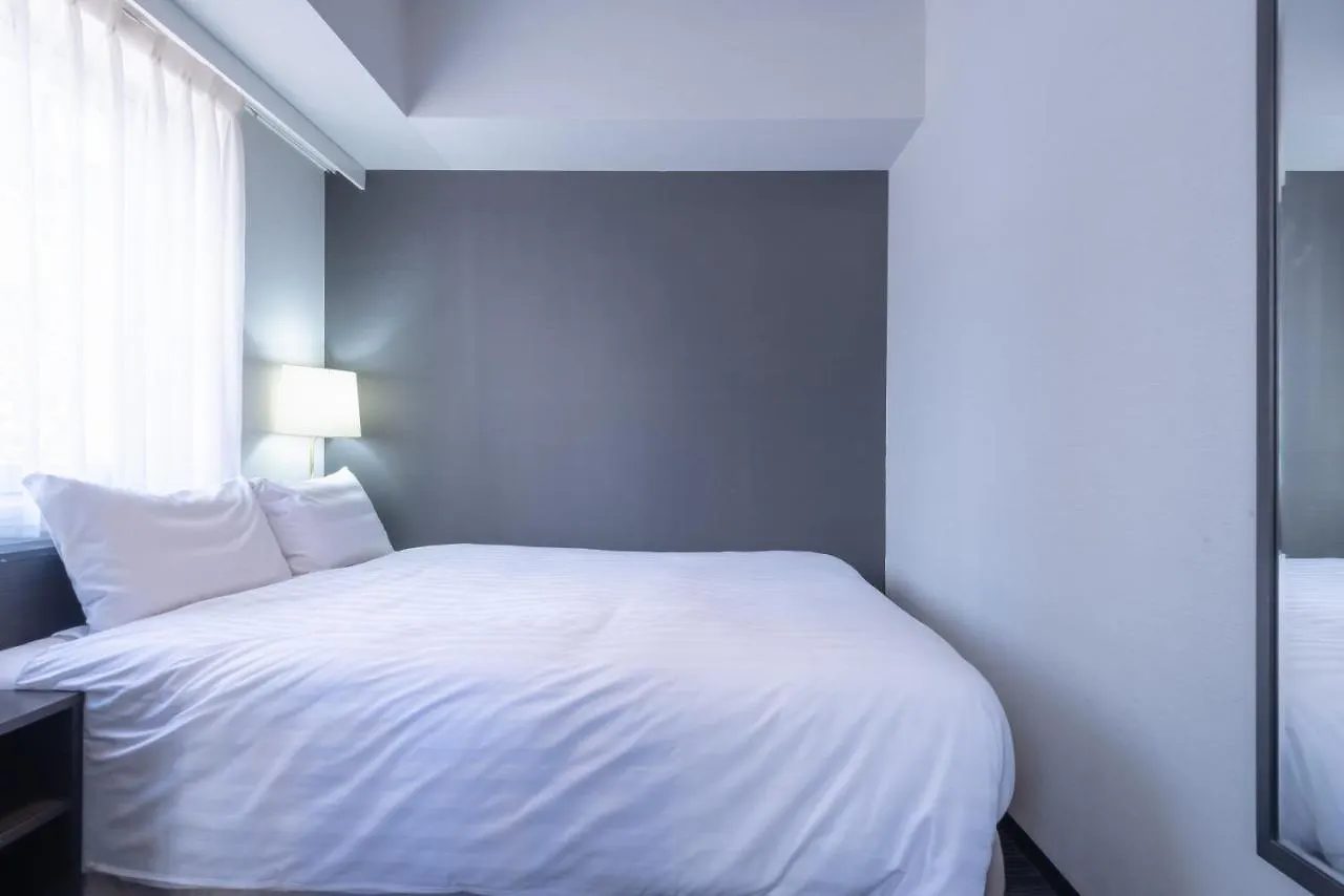 טוקיו E Hotel Higashi Shinjuku