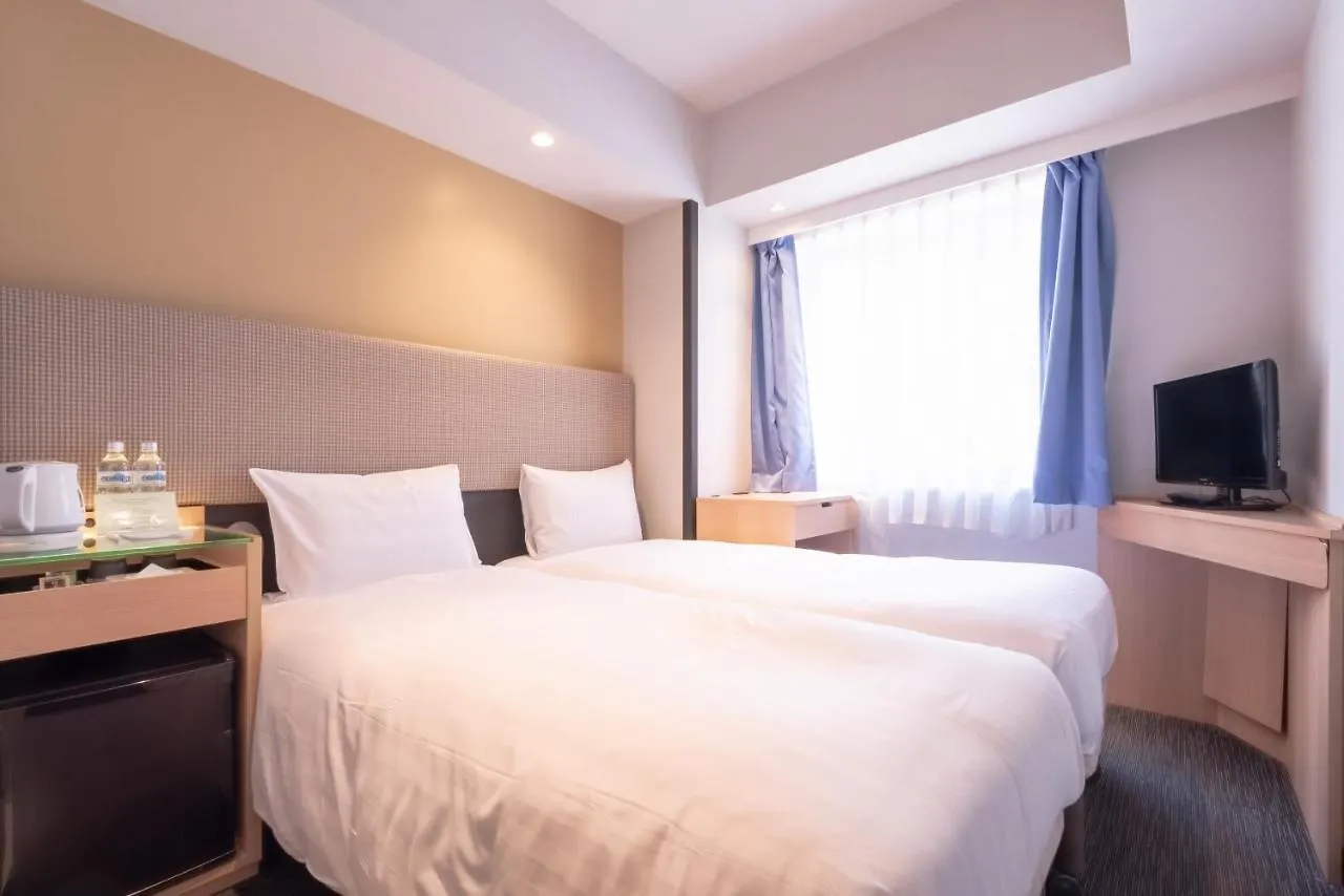 טוקיו E Hotel Higashi Shinjuku