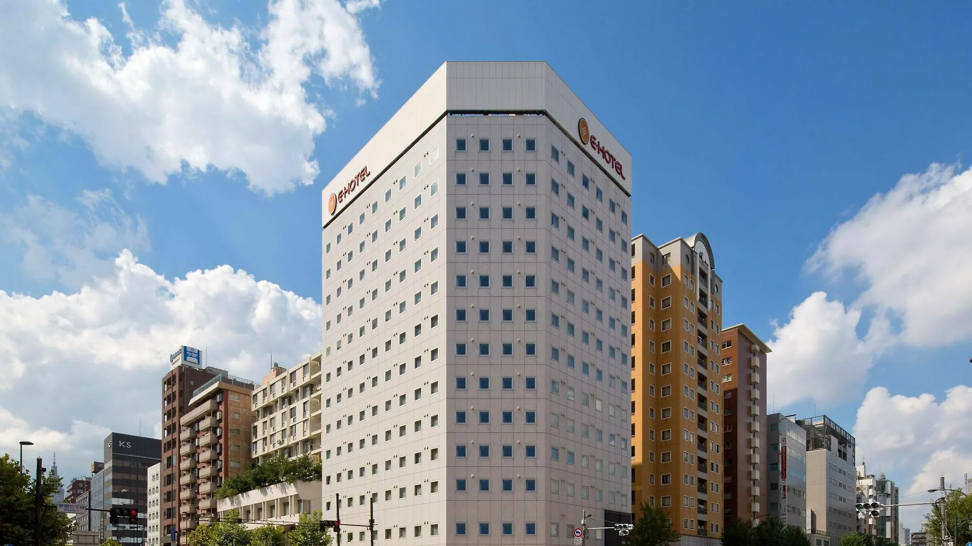 טוקיו E Hotel Higashi Shinjuku